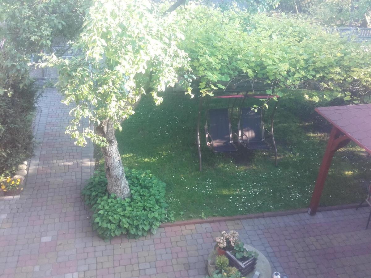 Apartament W Domu Na Wsi Tomaszów Lubelski Eksteriør billede